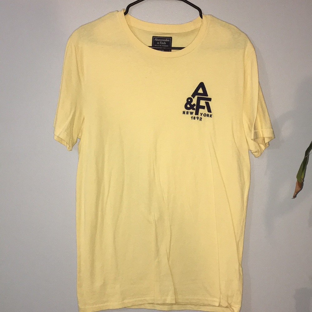 Abercrombie t-shirt